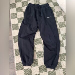Nike Women’s High-Waisted Oversized Sweat Pants